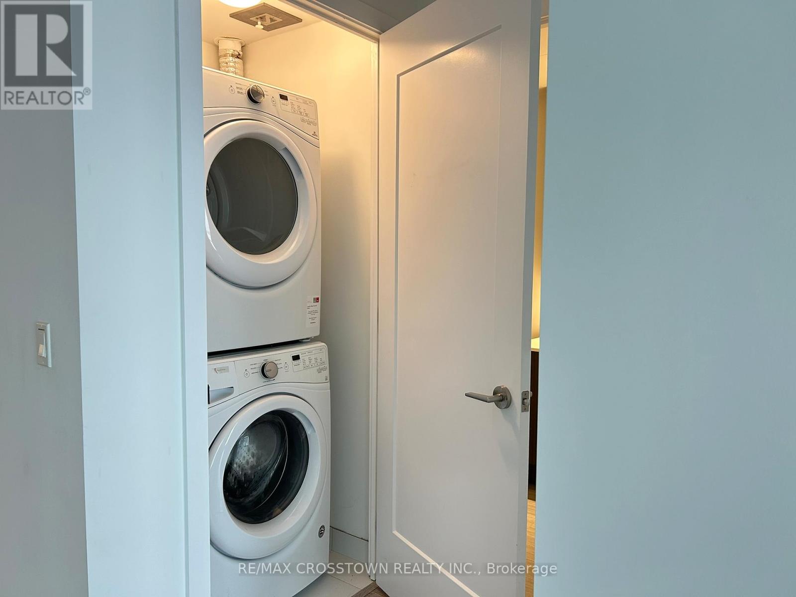 615 - 1 Edgewater Drive, Toronto (Waterfront Communities), Ontario  M5A 0L1 - Photo 22 - C12783532