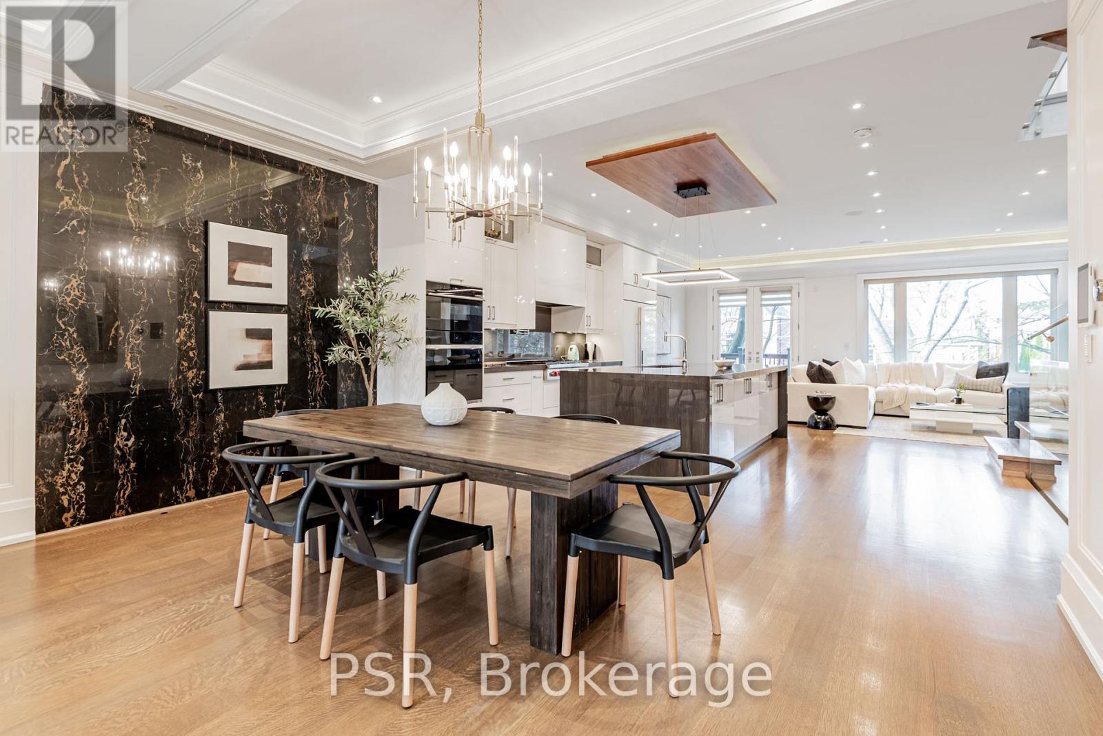 200 Snowdon Avenue, Toronto (Lawrence Park North), Ontario  M4N 2B2 - Photo 3 - C12783534