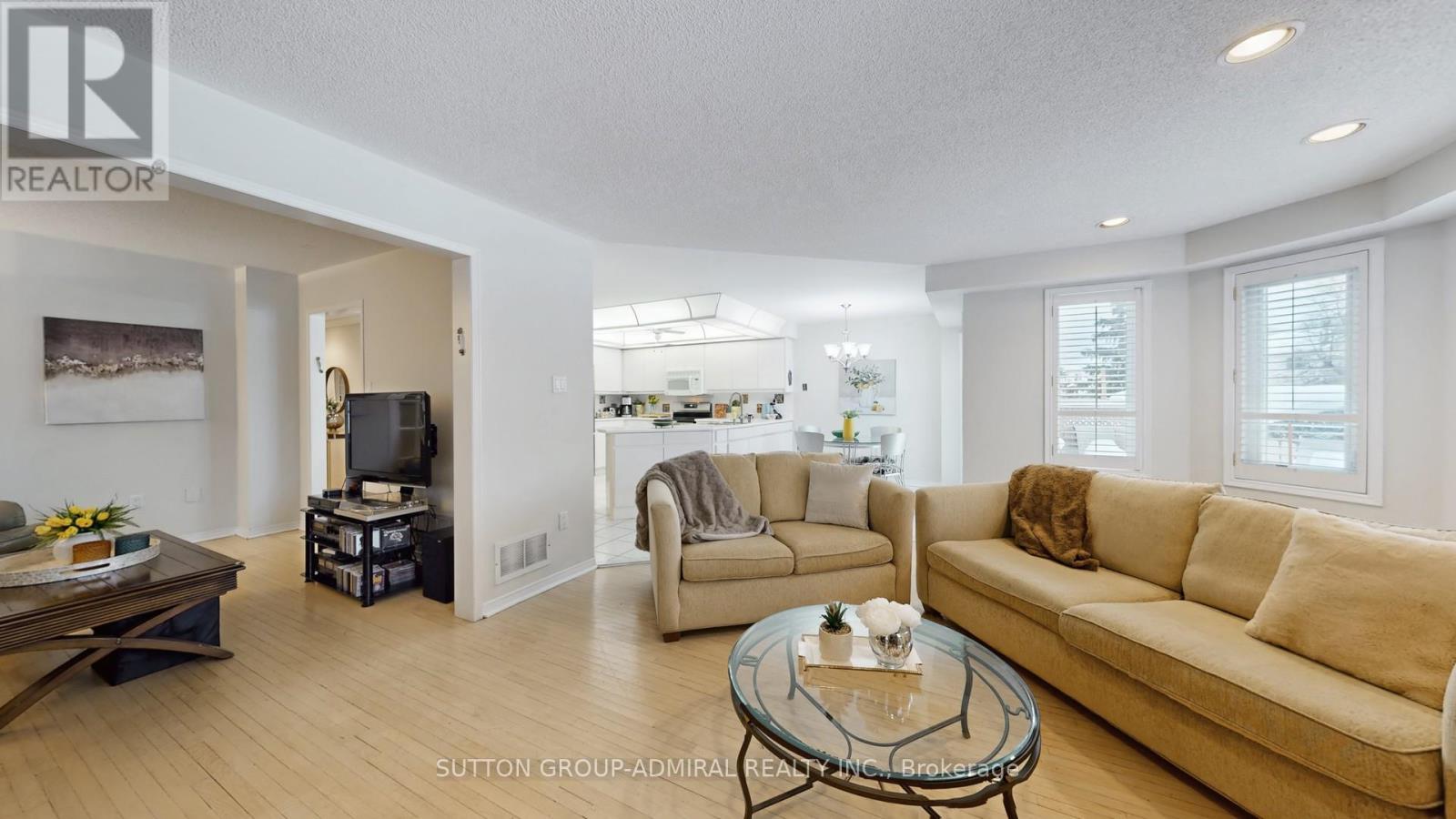 186 Westhampton Drive, Vaughan, Ontario  L4J 7X2 - Photo 15 - N12782692