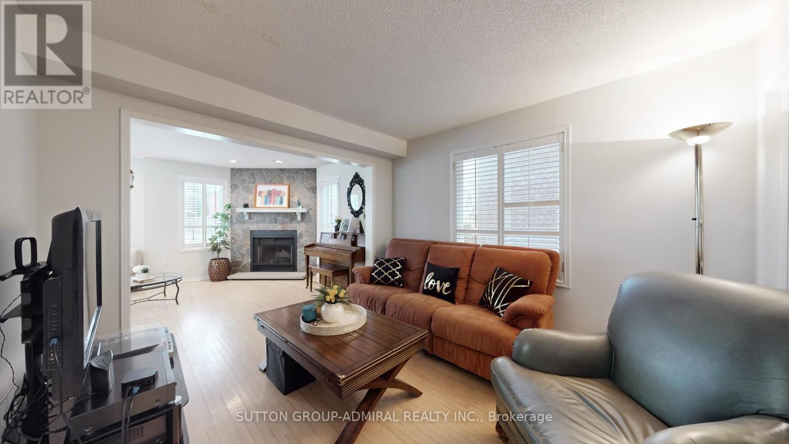 186 Westhampton Drive, Vaughan, Ontario  L4J 7X2 - Photo 18 - N12782692