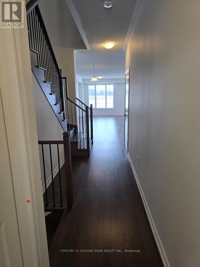 10 Reigate Avenue, Whitby, Ontario  L1P 0R1 - Photo 2 - E12783342