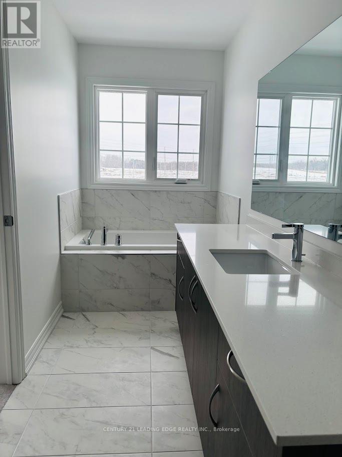 10 Reigate Avenue, Whitby, Ontario  L1P 0R1 - Photo 8 - E12783342