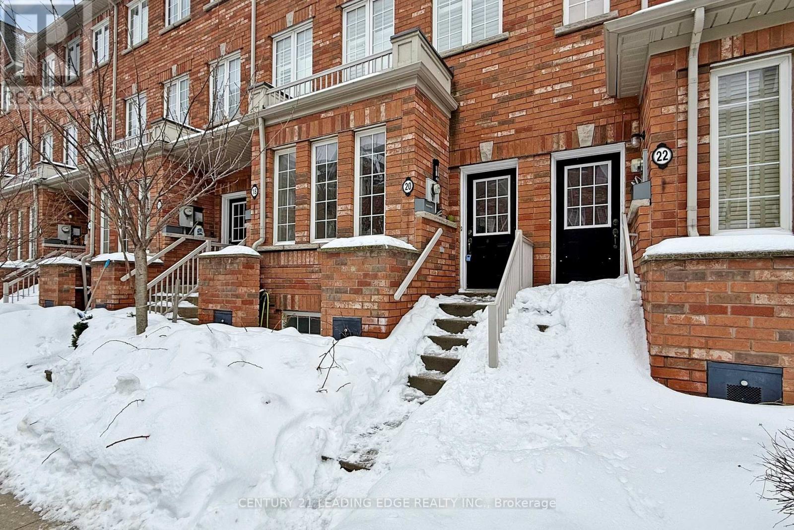 20 Carnahan Terrace, Toronto, Ontario  M4E 0B2 - Photo 3 - E12783426