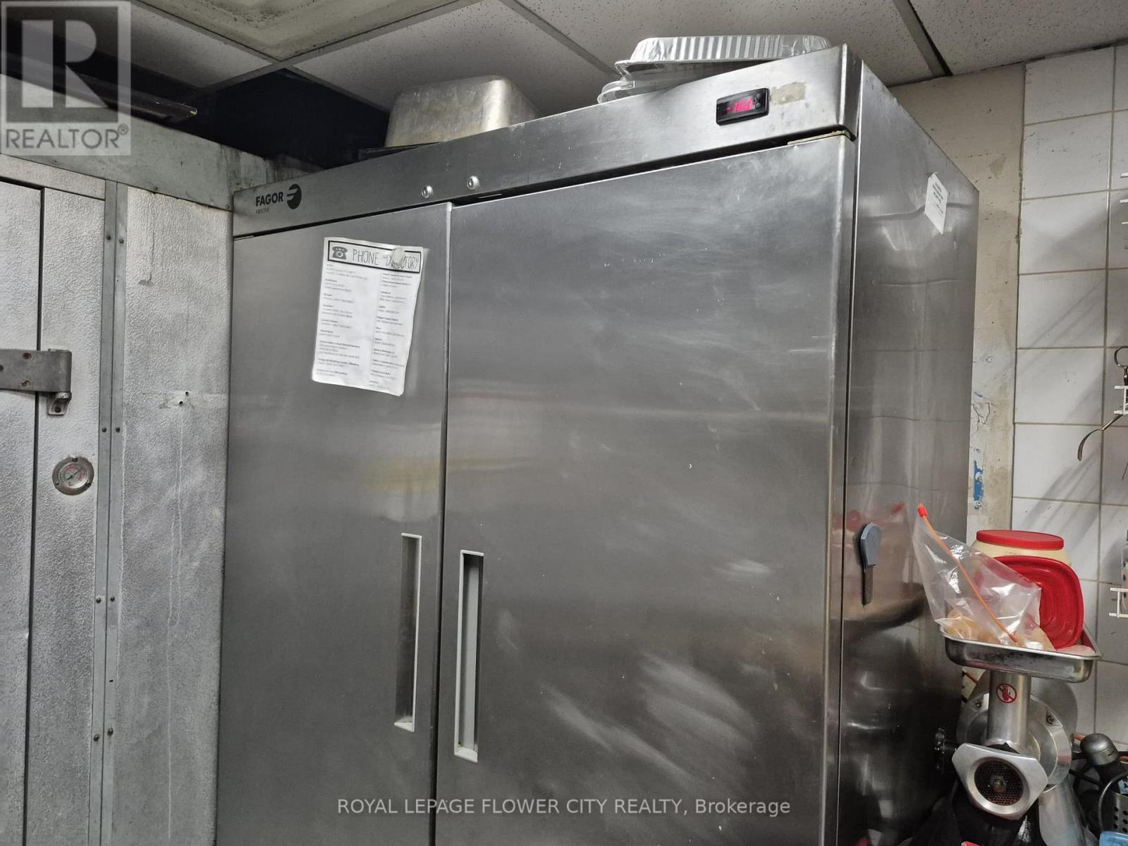 1867 Lawrence Avenue E, Toronto (Wexford-Maryvale), Ontario  M1R 2Y3 - Photo 9 - E12783544