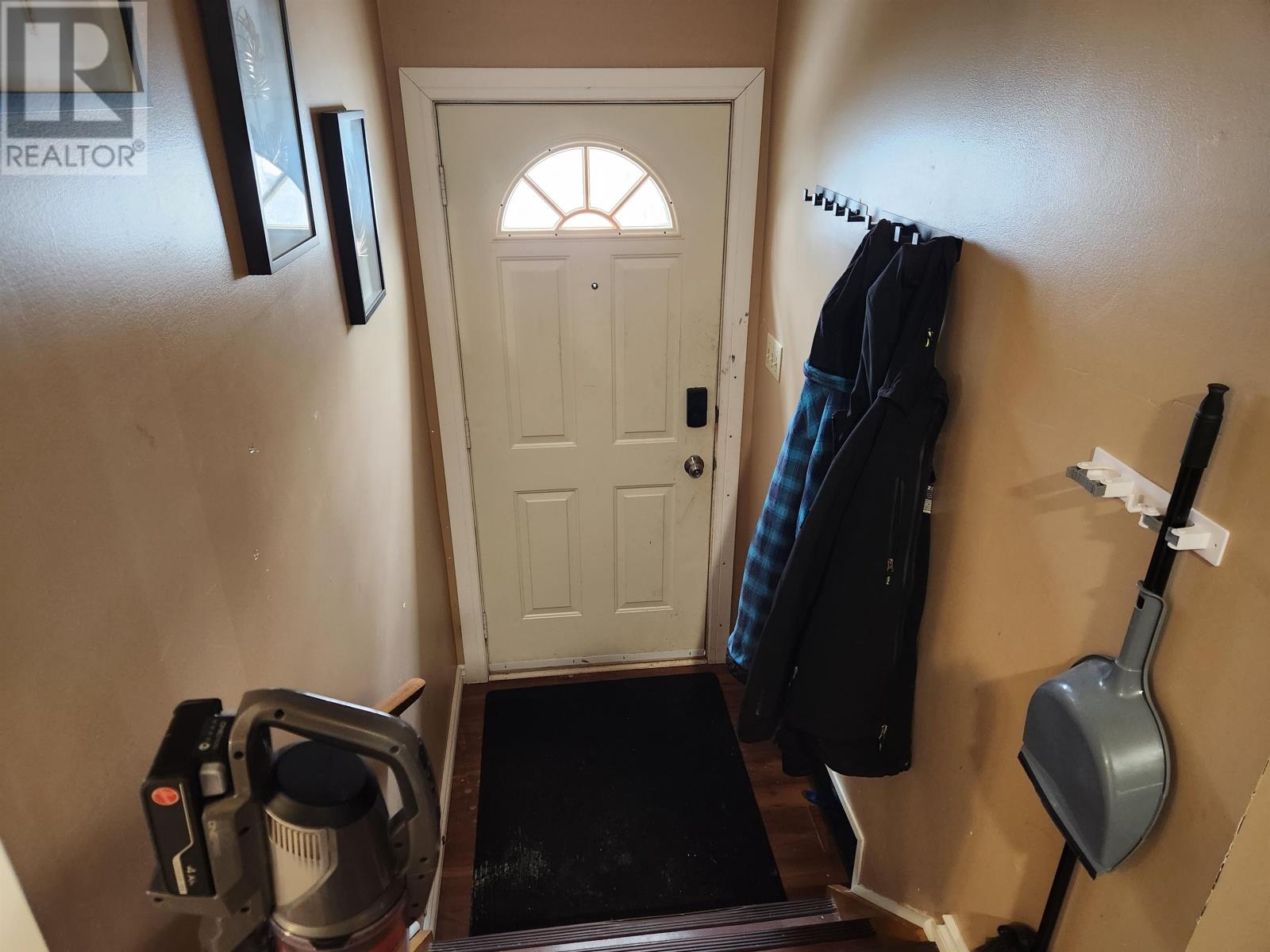 617 Mcbain St, Thunder Bay, Ontario  P7C 2Y4 - Photo 12 - TB2600225