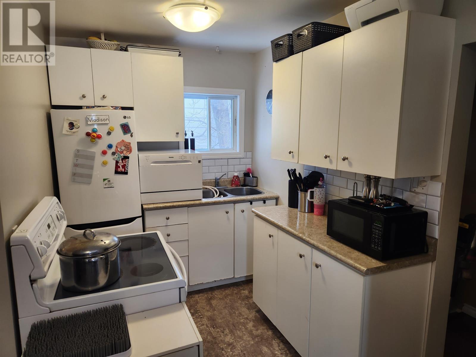 617 Mcbain St, Thunder Bay, Ontario  P7C 2Y4 - Photo 3 - TB2600225