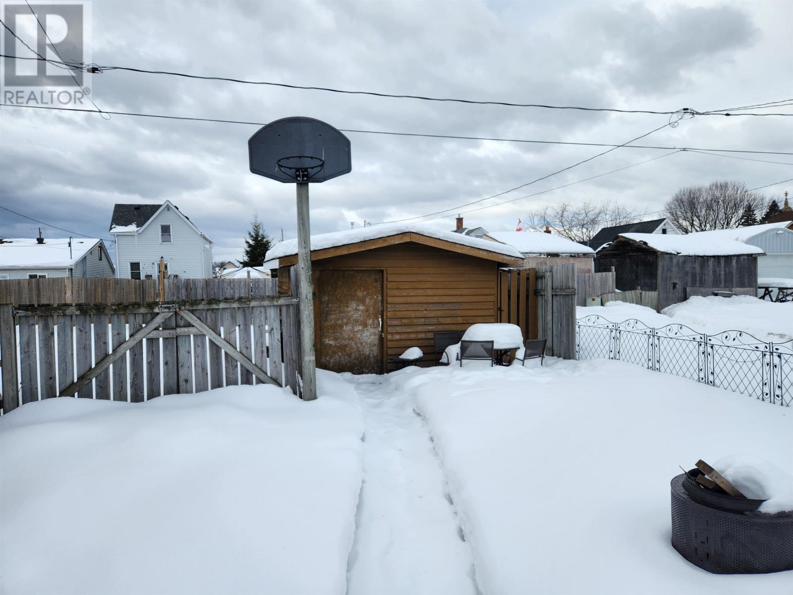 617 Mcbain St, Thunder Bay, Ontario  P7C 2Y4 - Photo 16 - TB2600225