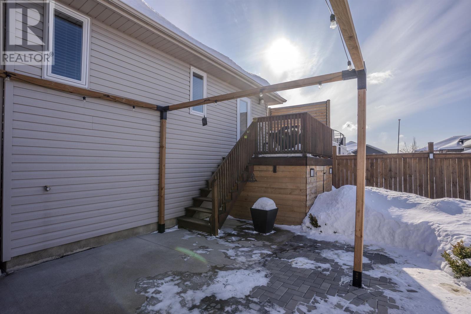 203 Cougar Cres, Thunder Bay, Ontario  P7C 0B7 - Photo 41 - TB2600226