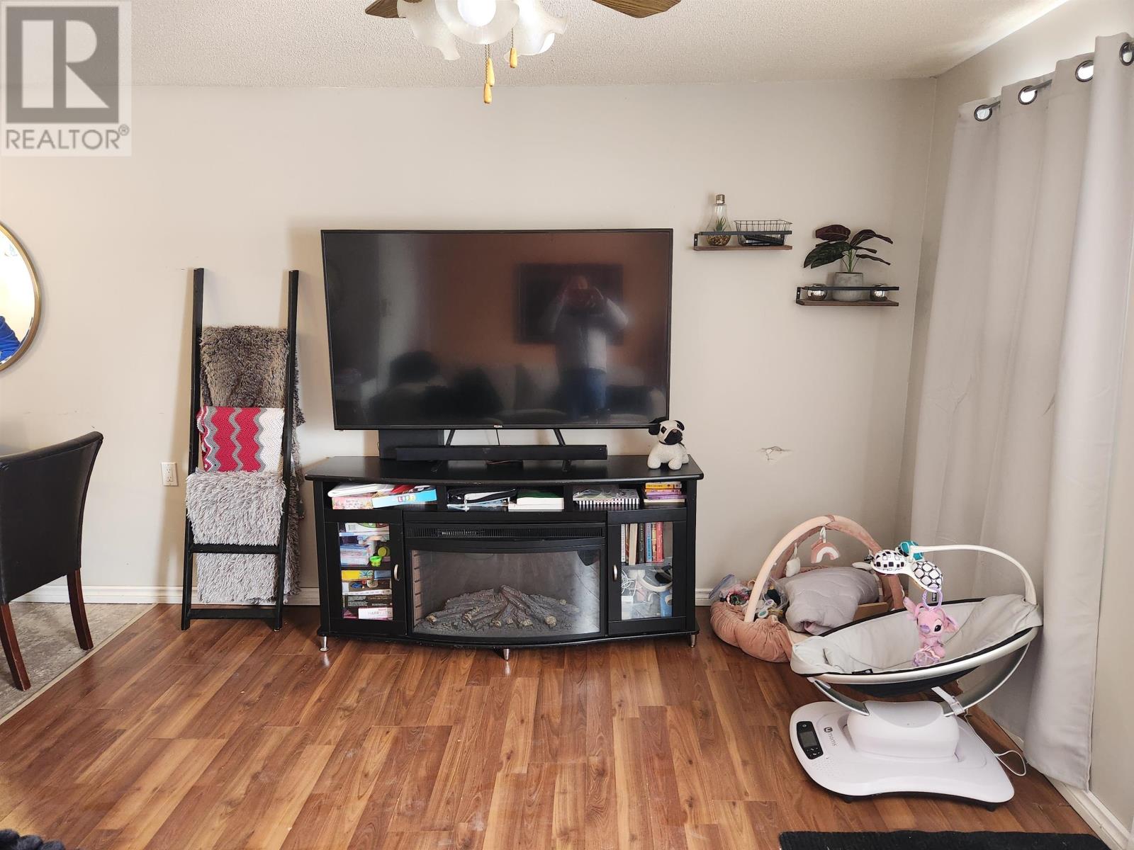 617 Mcbain St, Thunder Bay, Ontario  P7C 2Y4 - Photo 8 - TB2600225