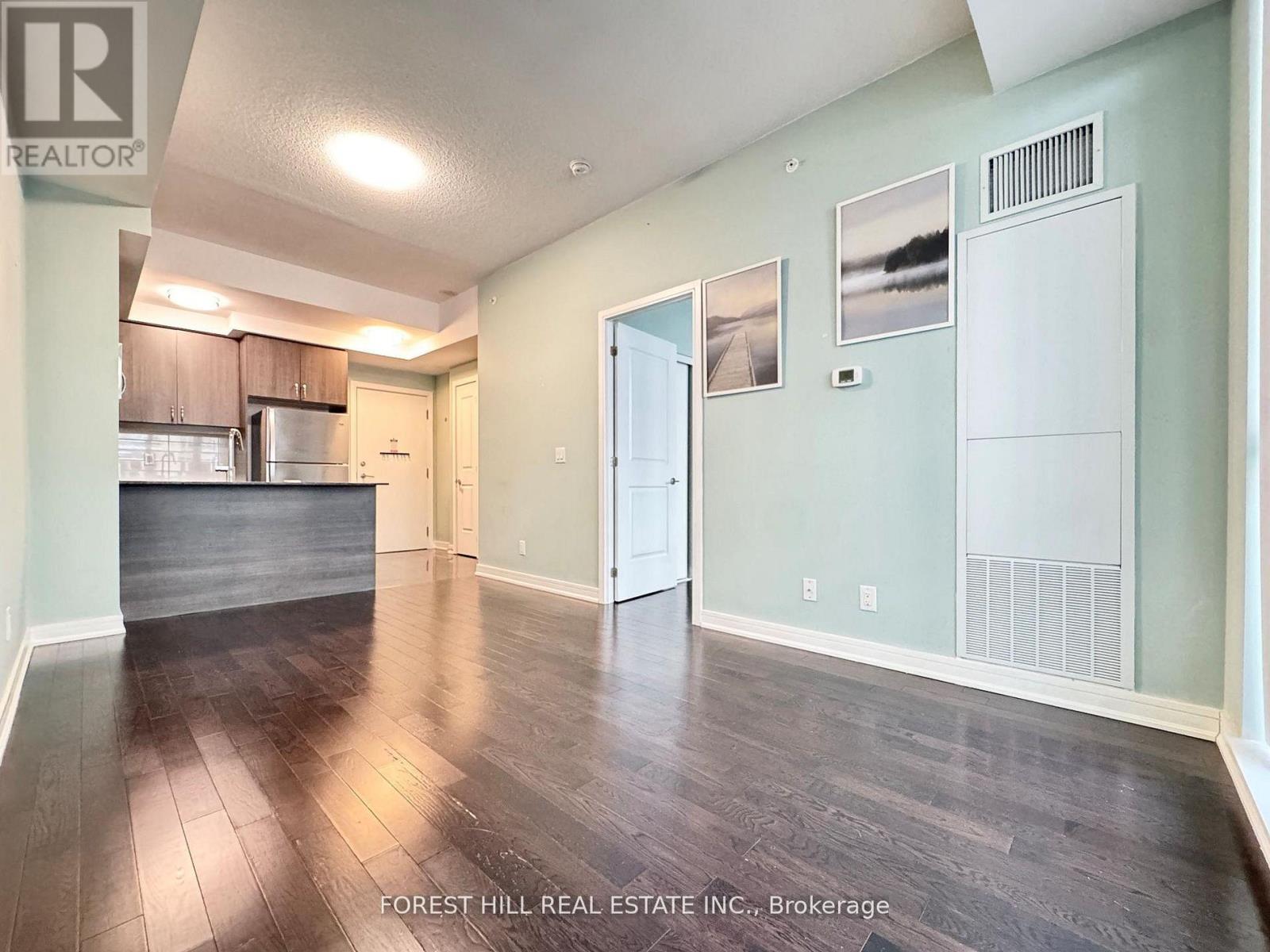 Sw812 - 9191 Yonge Street, Richmond Hill (Langstaff), Ontario  L4C 1E2 - Photo 5 - N12783336