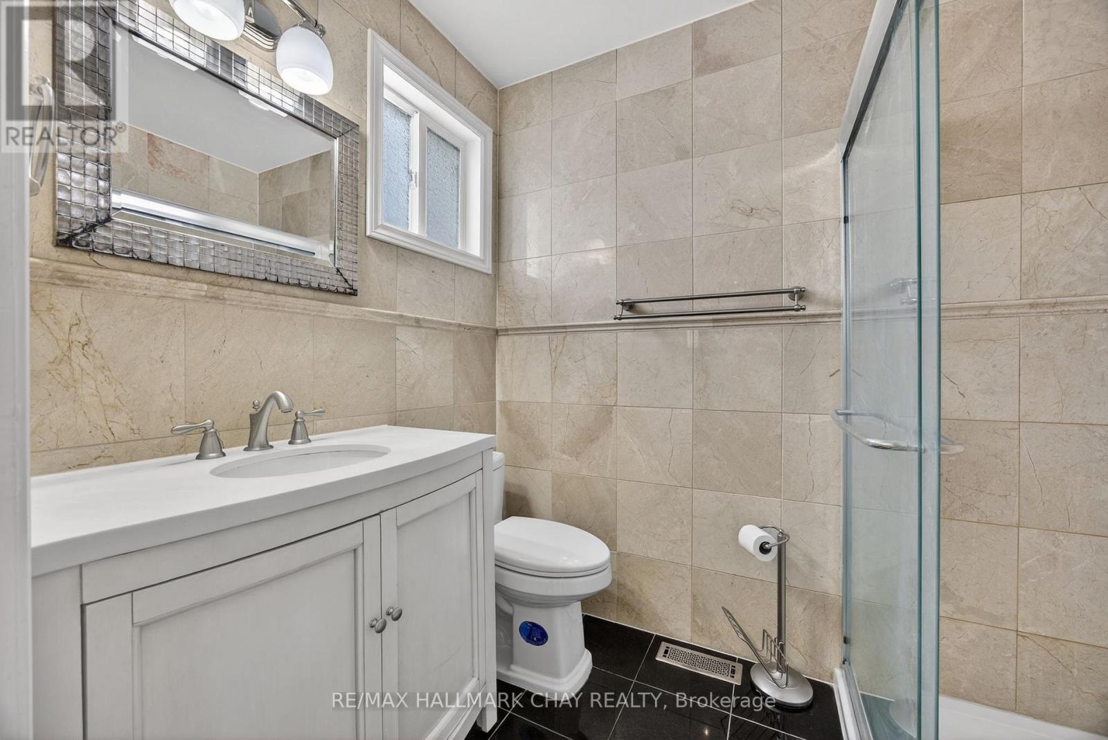 163 Huron Heights Drive, Newmarket, Ontario  L3Y 4Z6 - Photo 11 - N12783346