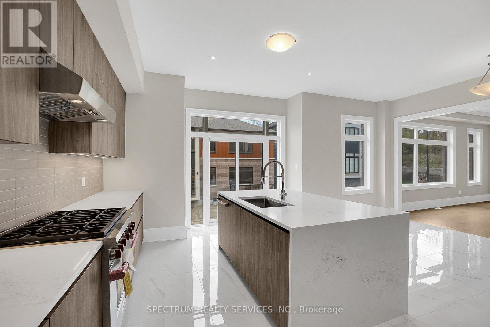 7 Kingwood (Lot 9) Lane, Aurora, Ontario  L4G 6W4 - Photo 12 - N12783448