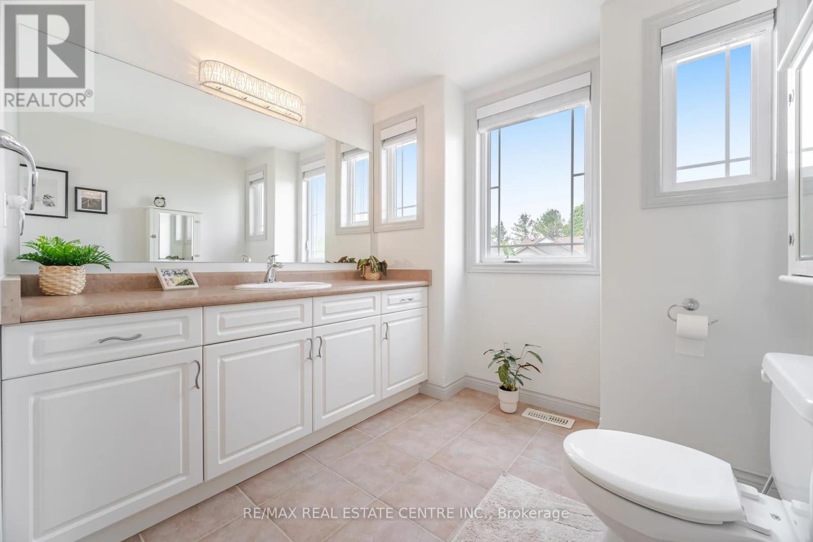 39 Stoneham Street, New Tecumseth (Alliston), Ontario  L9R 2E6 - Photo 29 - N12783454