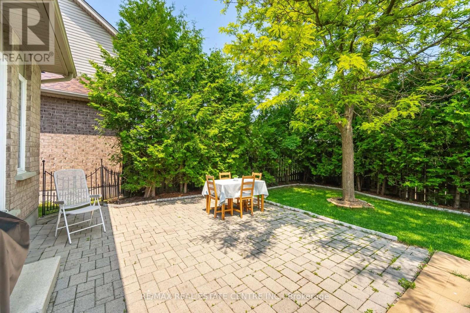 39 Stoneham Street, New Tecumseth (Alliston), Ontario  L9R 2E6 - Photo 38 - N12783454