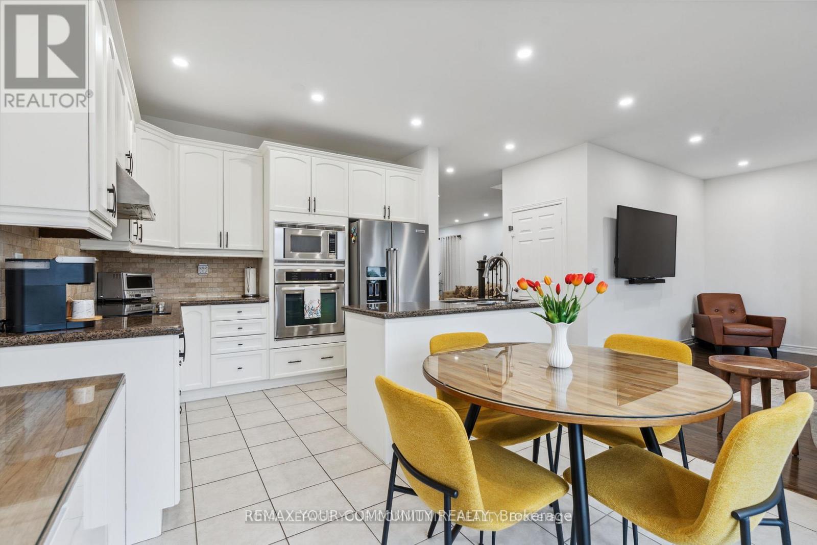 26 Ivy Jay Crescent, Aurora, Ontario  L4G 0E6 - Photo 23 - N12783560