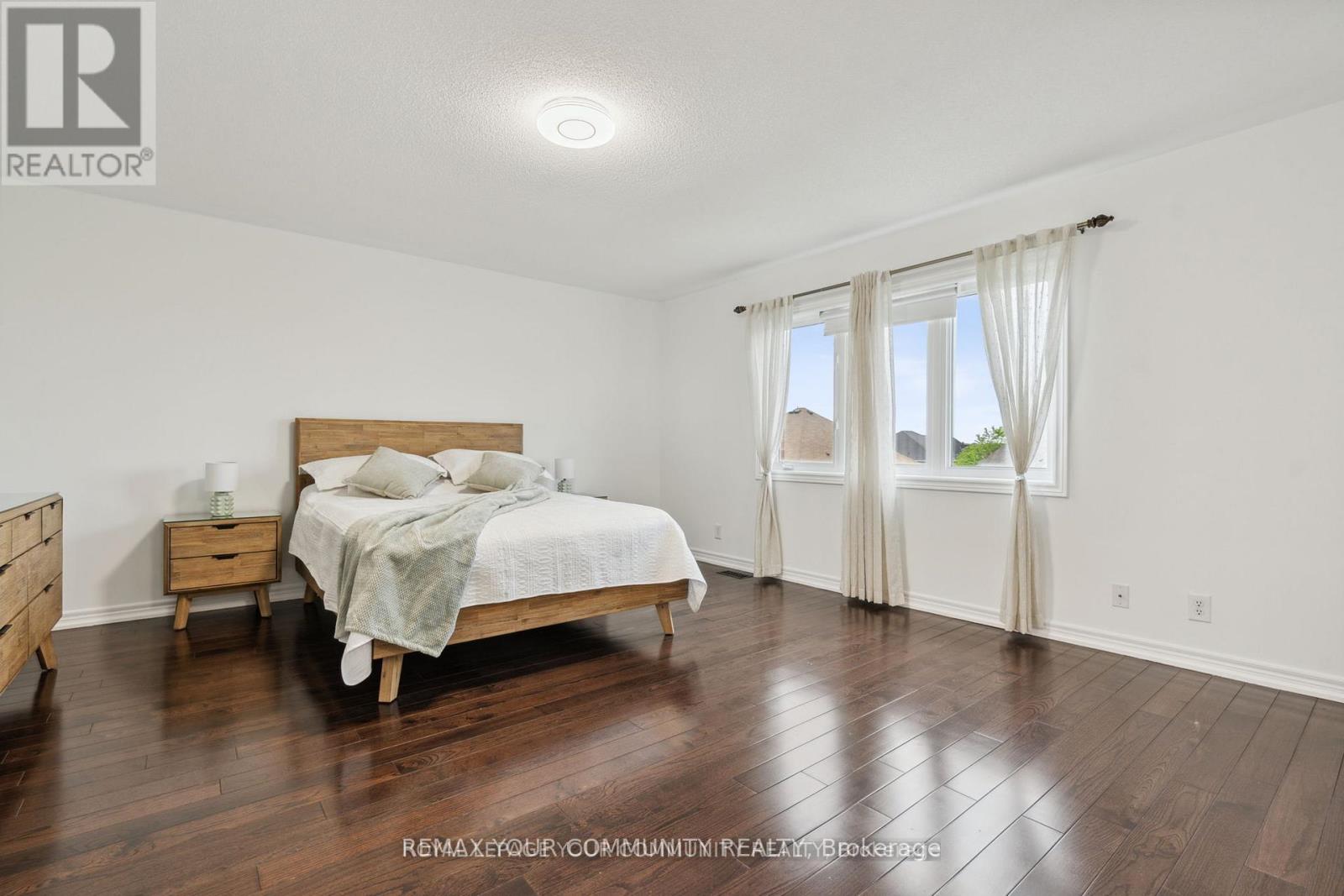 26 Ivy Jay Crescent, Aurora, Ontario  L4G 0E6 - Photo 25 - N12783560