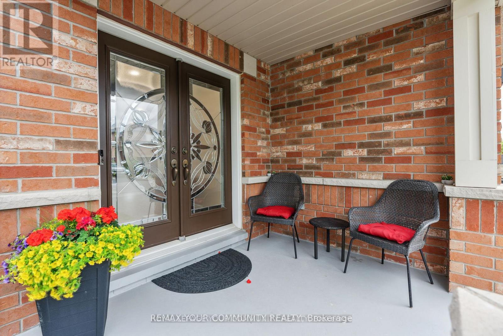 26 Ivy Jay Crescent, Aurora, Ontario  L4G 0E6 - Photo 4 - N12783560