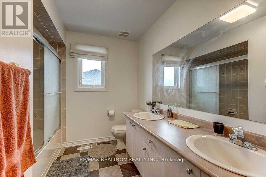 416 Mapleton Avenue, Barrie, Ontario  L4N 0Z9 - Photo 16 - S12783370