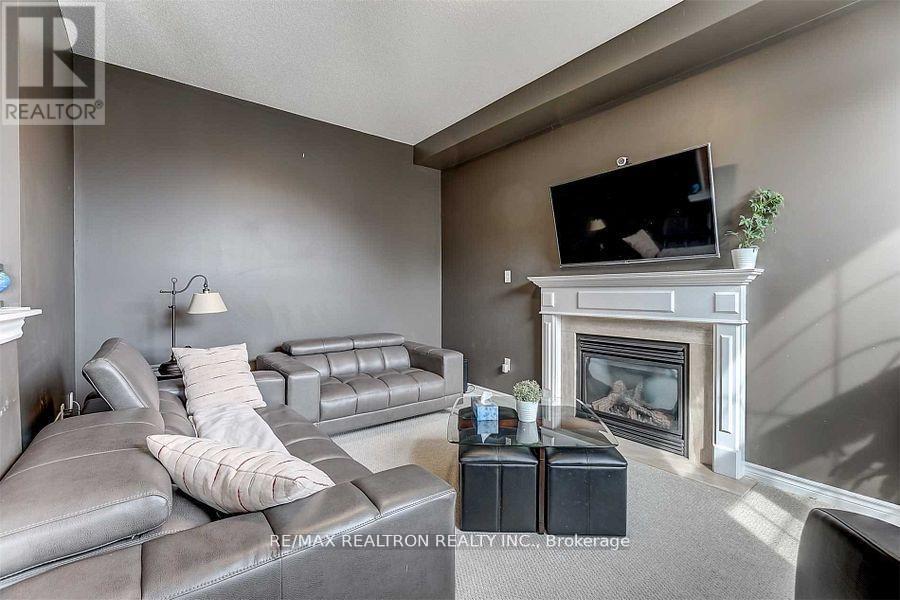 416 Mapleton Avenue, Barrie, Ontario  L4N 0Z9 - Photo 7 - S12783370