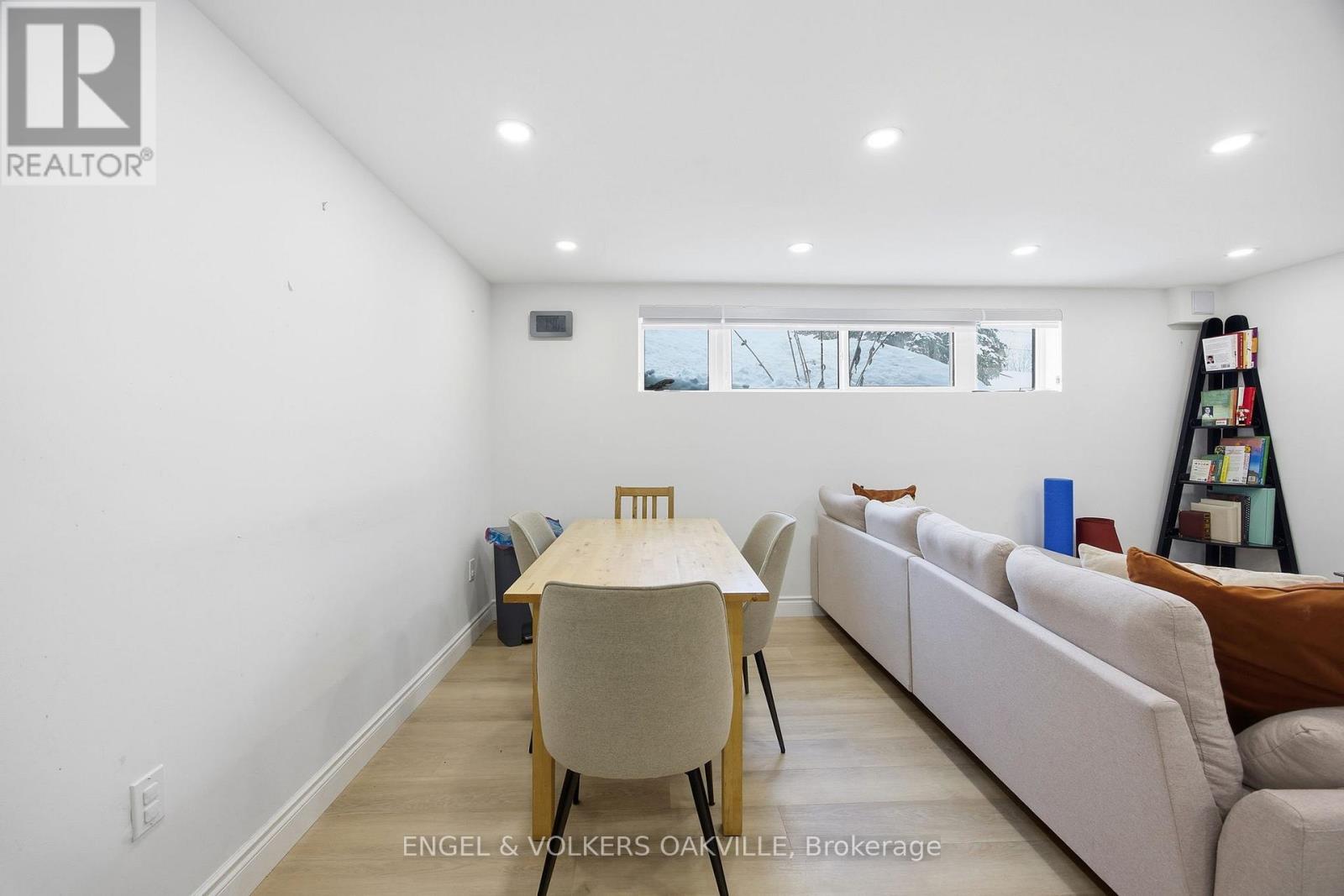 206 Yeates Avenue, Barrie (Painswick North), Ontario  L4N 4C6 - Photo 21 - S12783402