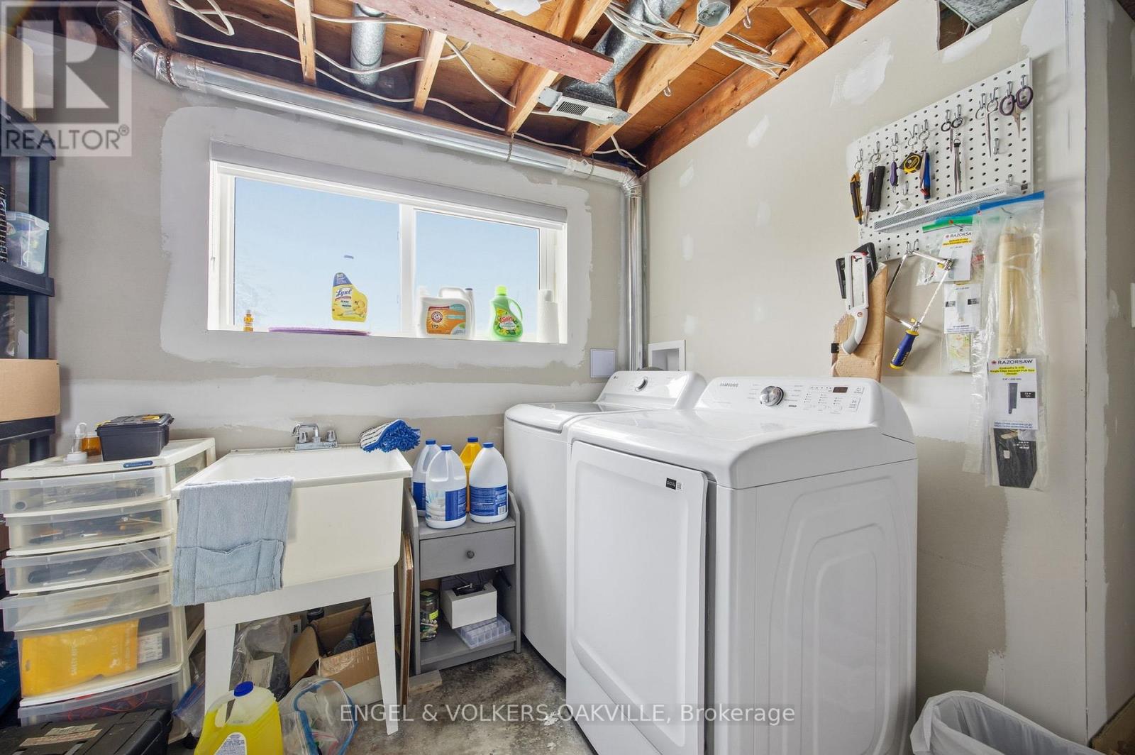 206 Yeates Avenue, Barrie (Painswick North), Ontario  L4N 4C6 - Photo 30 - S12783402