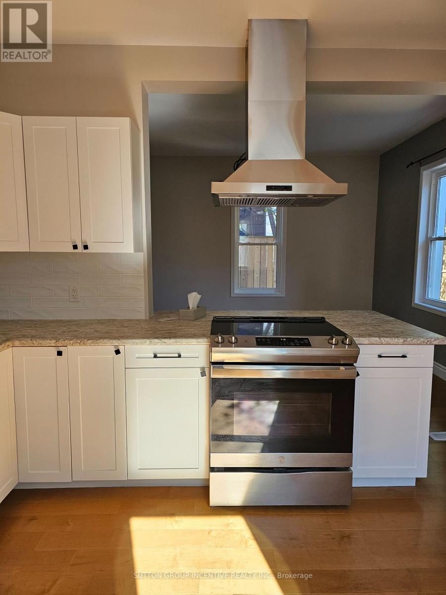 2 - 191 Nottawasaga Street, Orillia, Ontario  L3V 3K2 - Photo 9 - S12783502