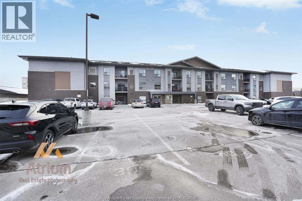 5850 NEWMAN BOULEVARD Unit# 109, lasalle, Ontario