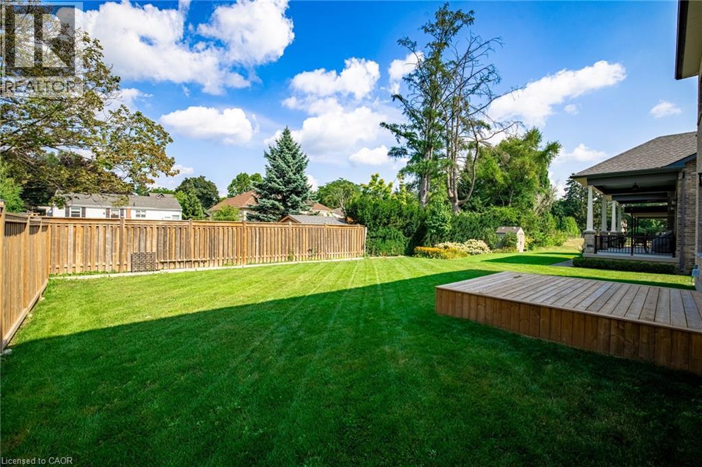 31 Bayside Court, Burlington, Ontario  L7T 1M8 - Photo 39 - 40804475