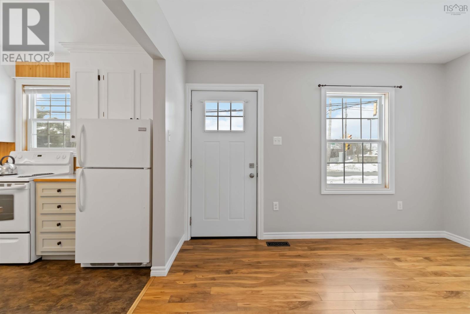 112 North Street, Bridgewater, Nova Scotia  B4V 2V6 - Photo 4 - 202602628