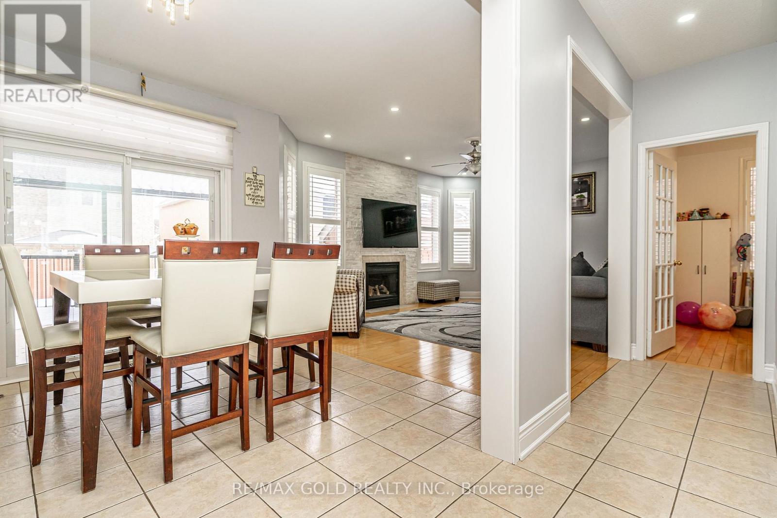 7 Bettey Road, Brampton, Ontario  L6P 1S9 - Photo 12 - W12783344