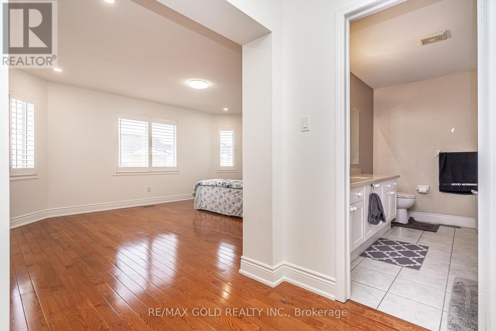 7 Bettey Road, Brampton, Ontario  L6P 1S9 - Photo 24 - W12783344