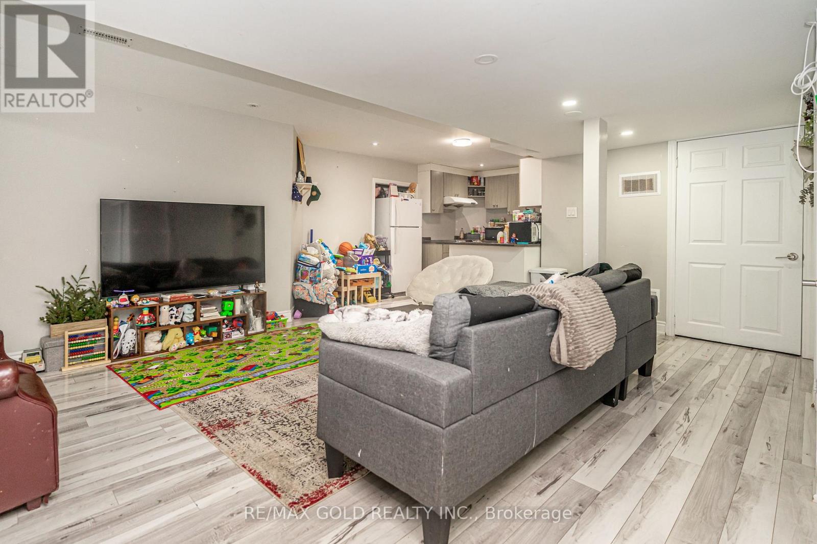 7 Bettey Road, Brampton, Ontario  L6P 1S9 - Photo 38 - W12783344