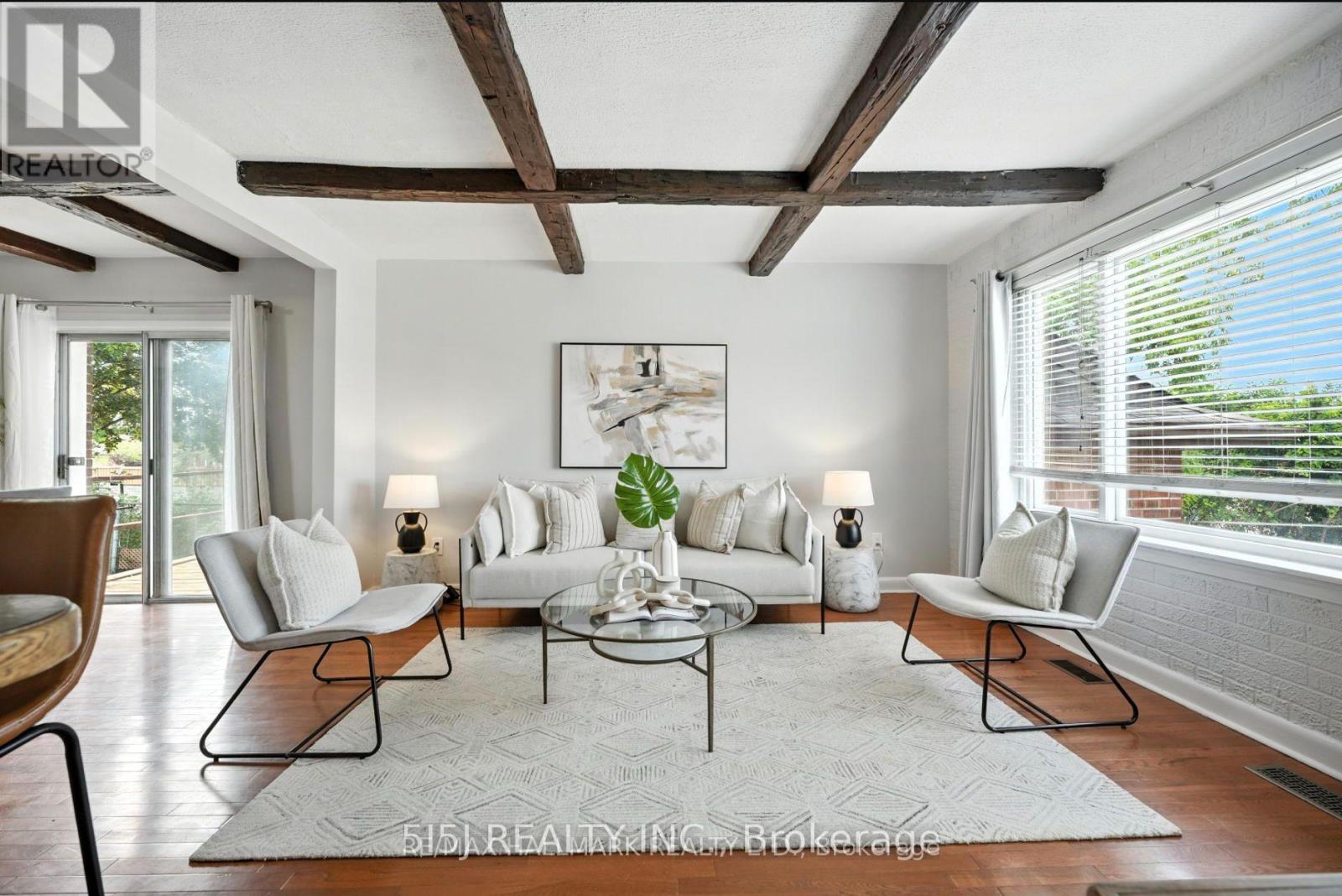 2975 Weston Road, Toronto, Ontario  M9M 2T1 - Photo 5 - W12783352