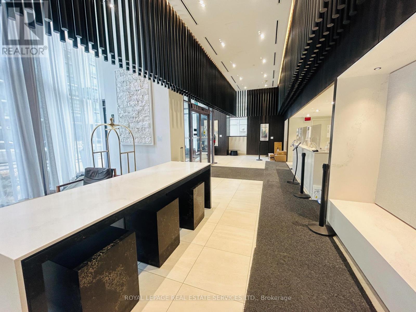 3009 - 4065 Confederation Parkway, Mississauga, Ontario  L5M 0L4 - Photo 16 - W12783392