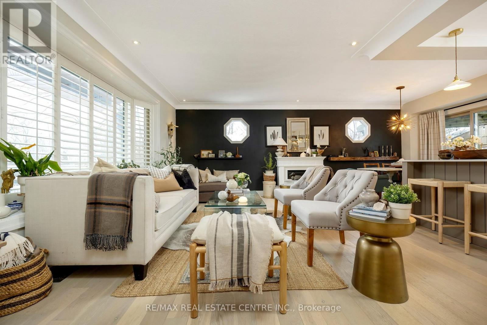 23 Milton Heights Crescent, Milton, Ontario  L9T 2W7 - Photo 8 - W12783404