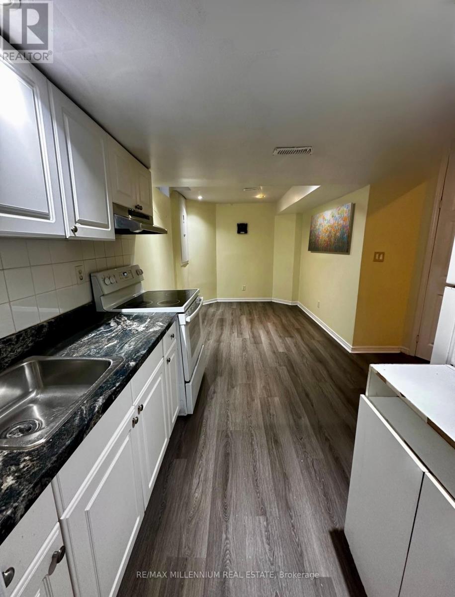 74 Shady Pine Circle, Brampton, Ontario  L6R 1K3 - Photo 15 - W12783408