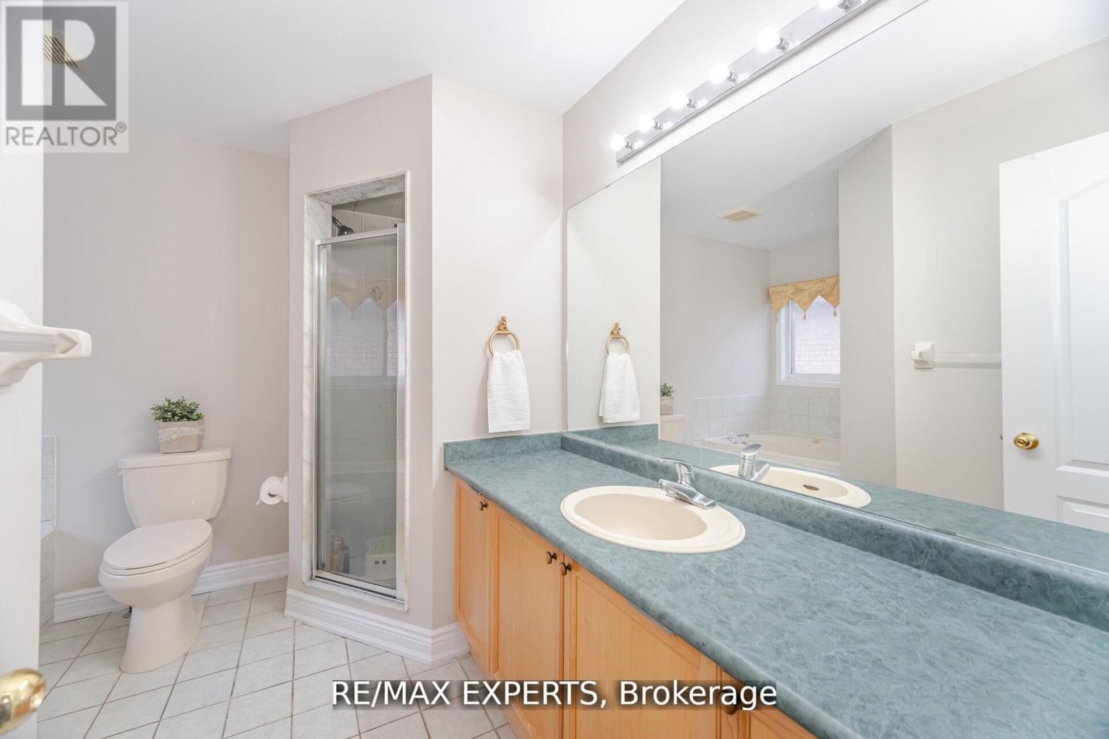 39 Robertson Davies Drive, Brampton, Ontario  L7A 1K3 - Photo 25 - W12783416