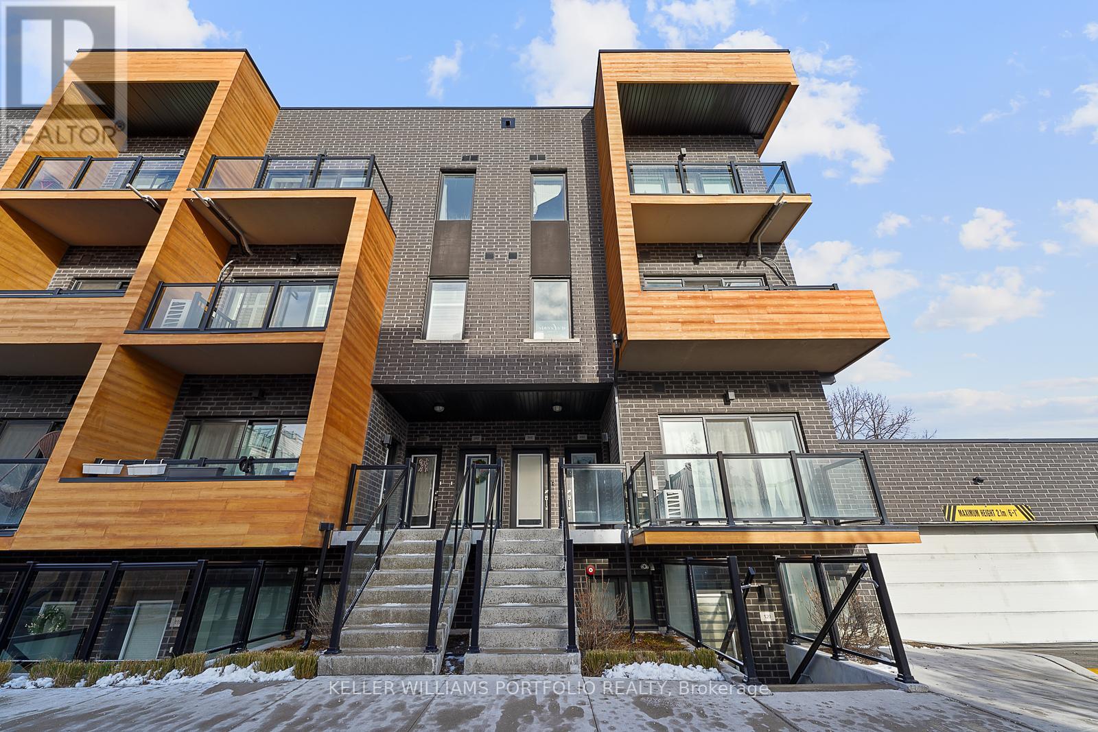 245 - 1145 Journeyman Lane, Mississauga, Ontario  L5J 0B5 - Photo 1 - W12783420