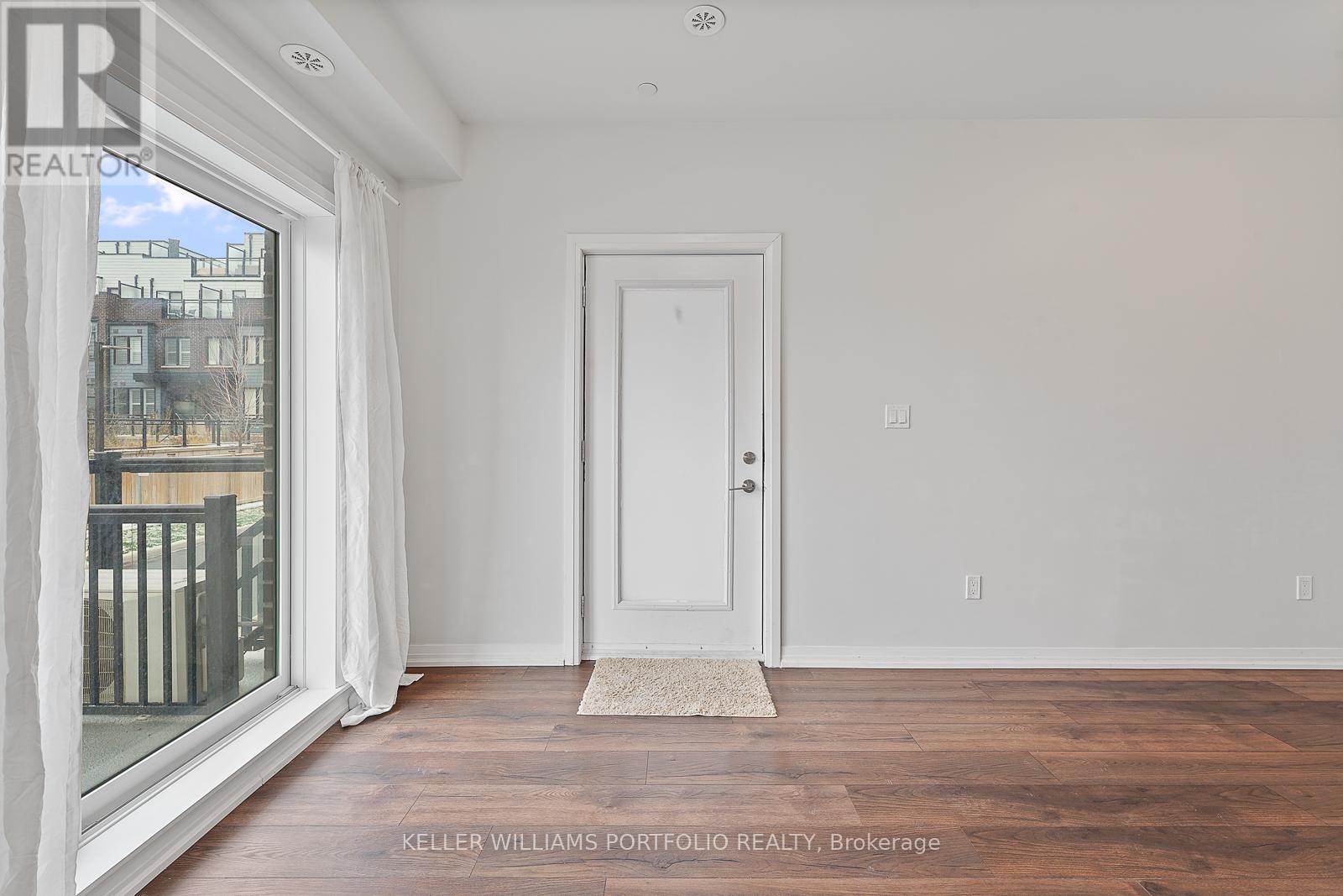 245 - 1145 Journeyman Lane, Mississauga, Ontario  L5J 0B5 - Photo 5 - W12783420