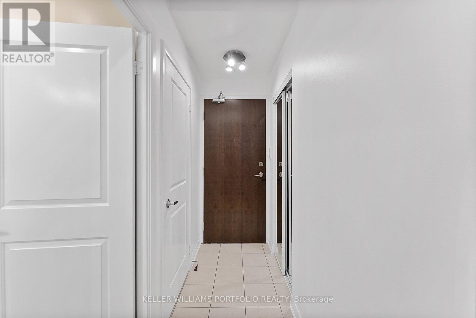 212 - 205 Sherway Gardens Road, Toronto, Ontario  M9C 0A5 - Photo 3 - W12783464