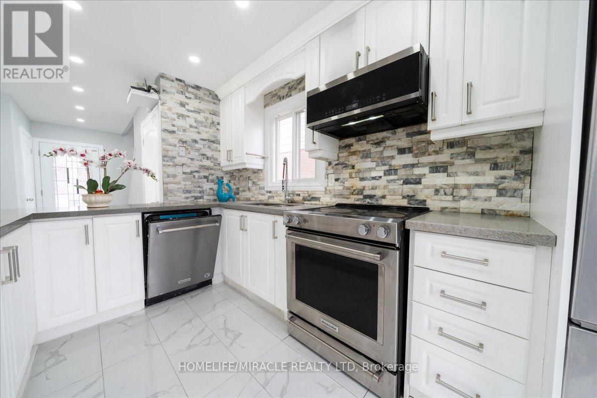 47 Martindale Crescent, Brampton, Ontario  L6X 2V7 - Photo 20 - W12783492