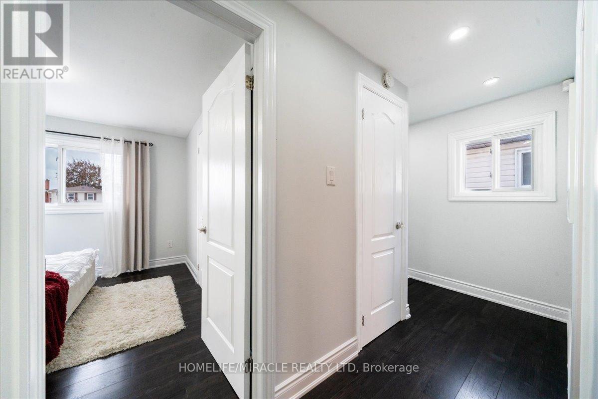 47 Martindale Crescent, Brampton, Ontario  L6X 2V7 - Photo 36 - W12783492