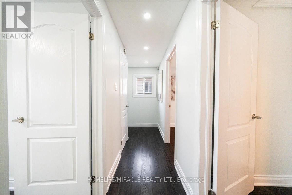 47 Martindale Crescent, Brampton, Ontario  L6X 2V7 - Photo 37 - W12783492