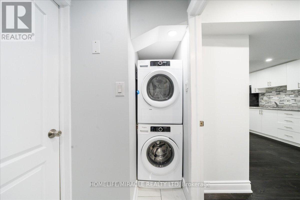 47 Martindale Crescent, Brampton, Ontario  L6X 2V7 - Photo 47 - W12783492