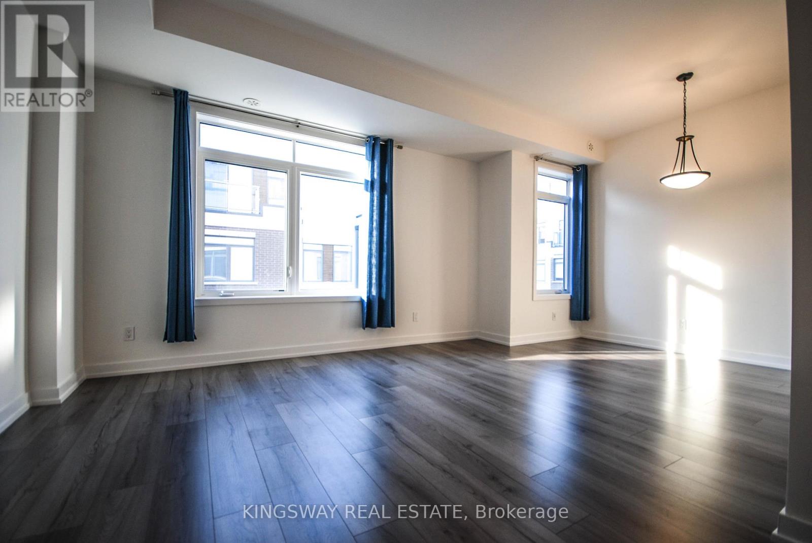 341 - 3062 Sixth Line, Oakville, Ontario  L6M 1P8 - Photo 3 - W12783522