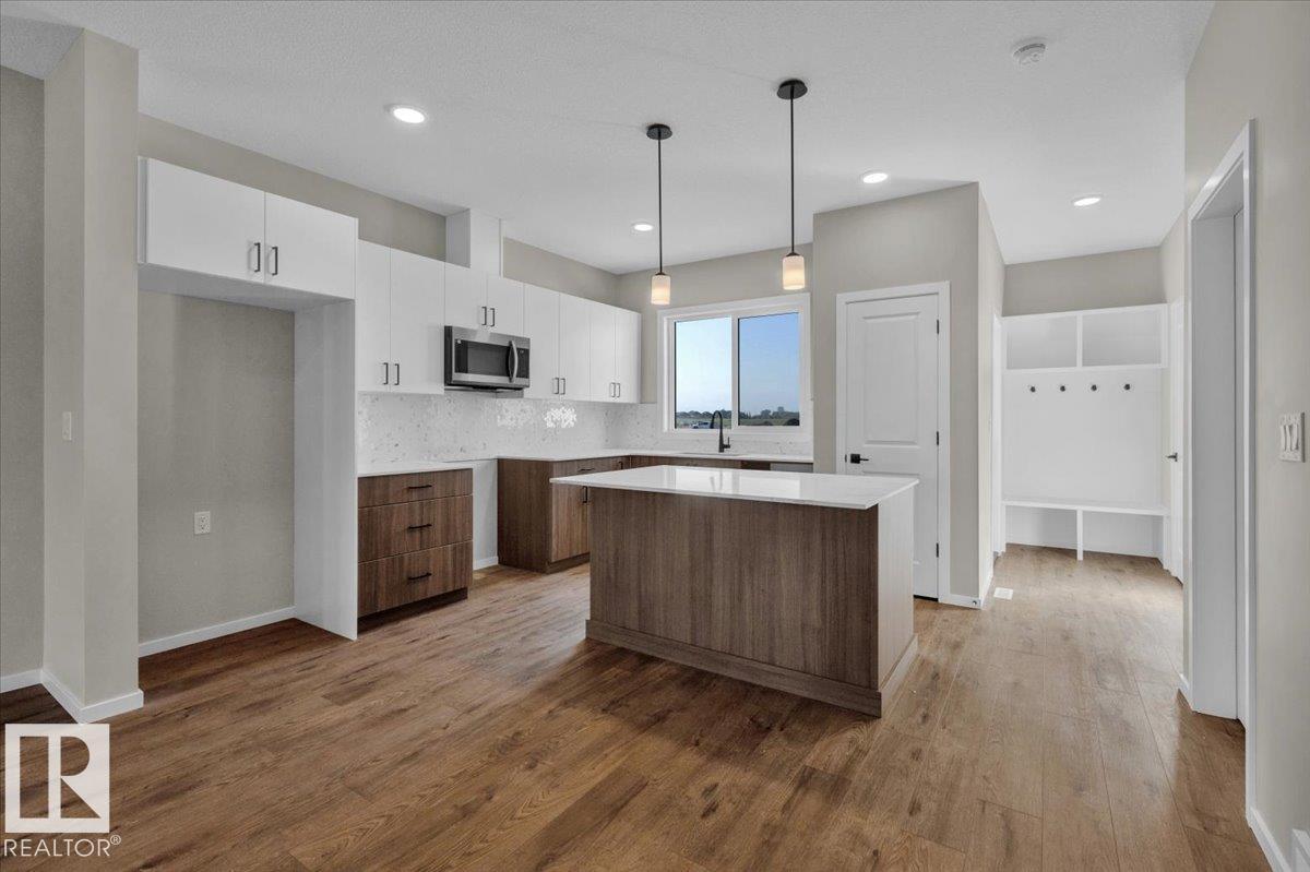 21 Ficus Wy, Fort Saskatchewan, Alberta  T8L 0Z6 - Photo 3 - E4473256