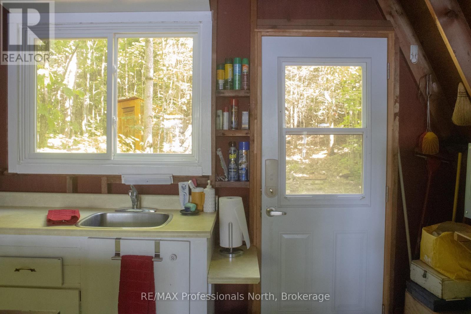 10673 Kimball Lake Wao, Algonquin Highlands, Ontario  P0A 1E0 - Photo 38 - X12261406