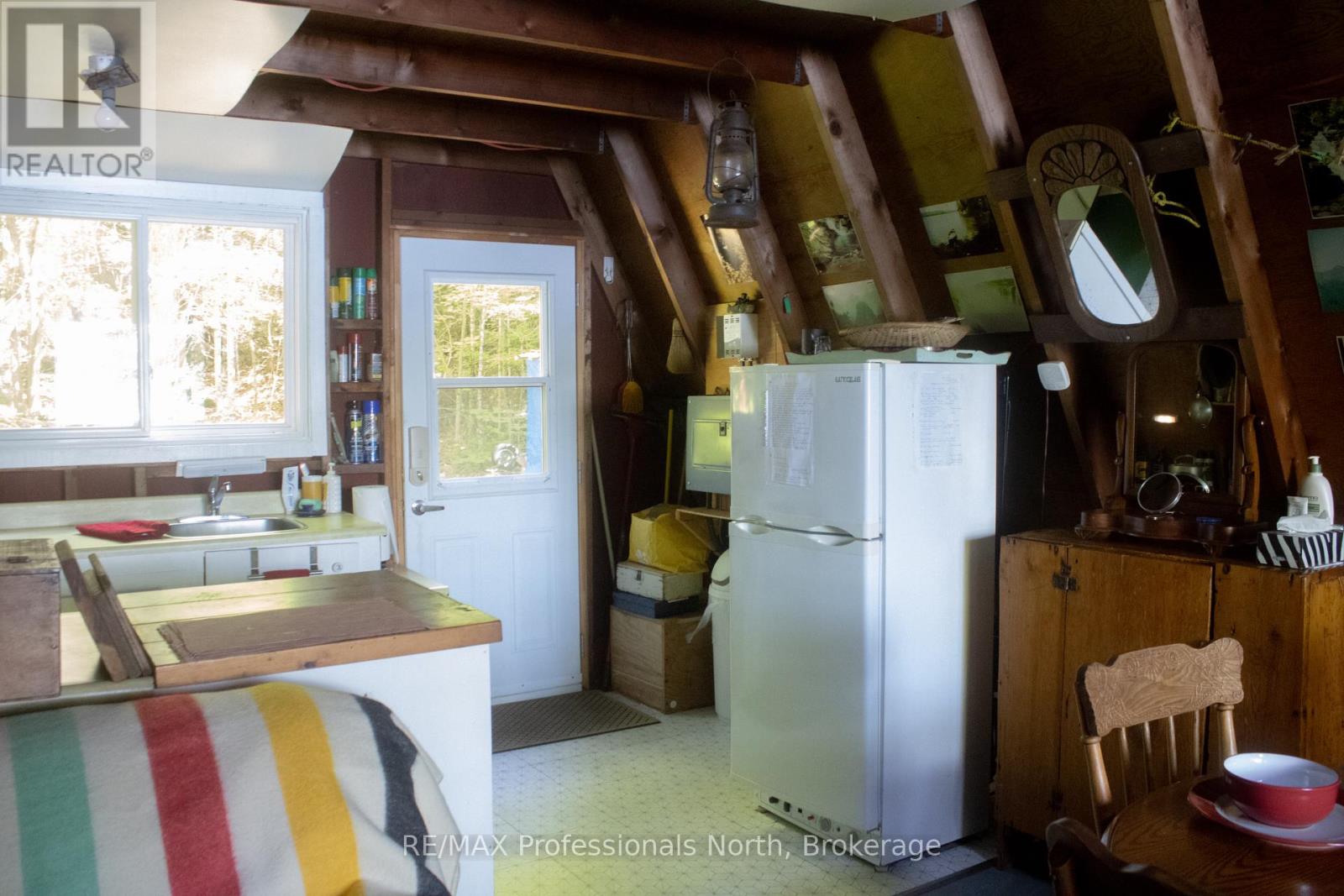 10673 Kimball Lake Wao, Algonquin Highlands, Ontario  P0A 1E0 - Photo 30 - X12261406