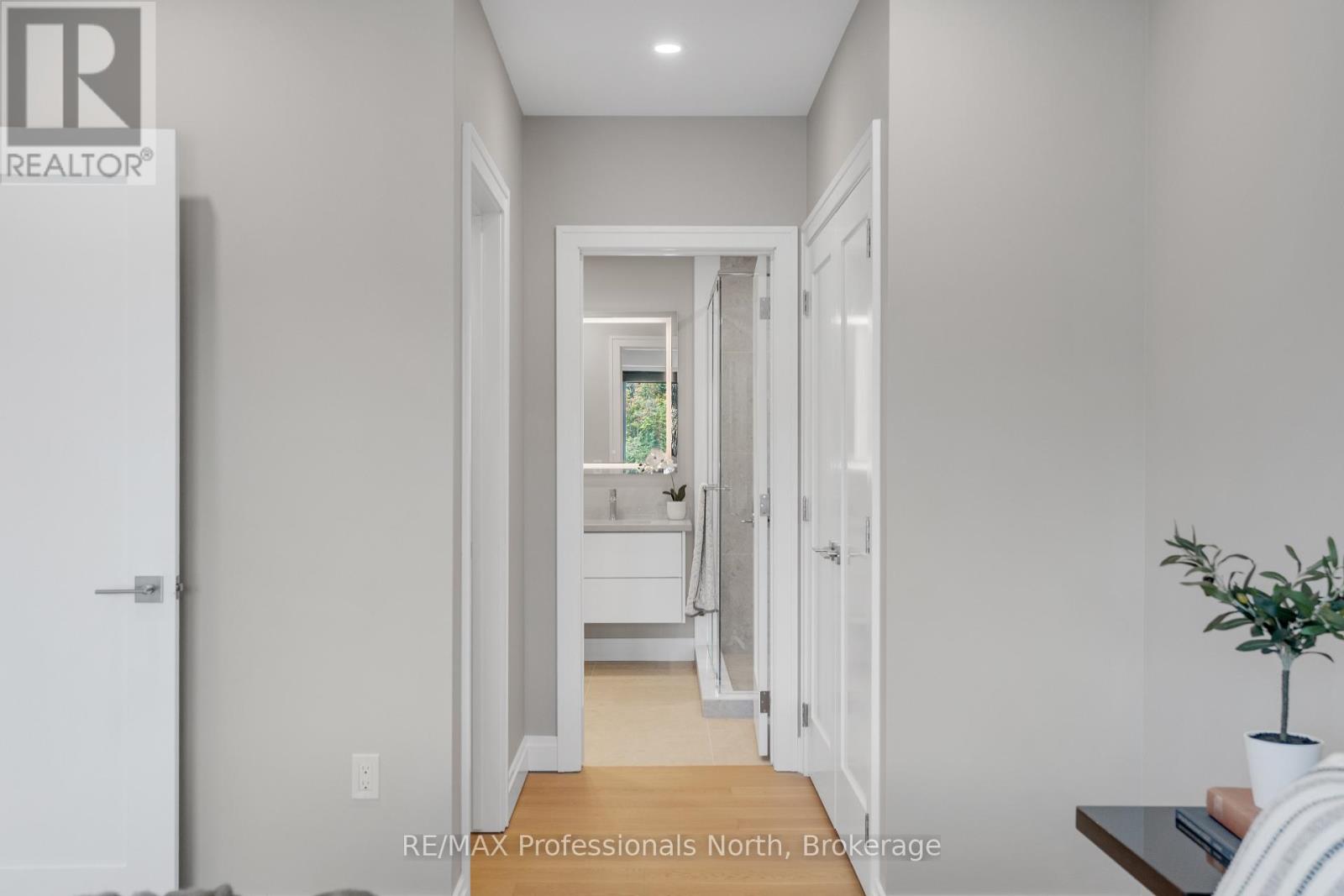 102 - 32 Brunel Road, Huntsville, Ontario  P1H 1P5 - Photo 39 - X12475509