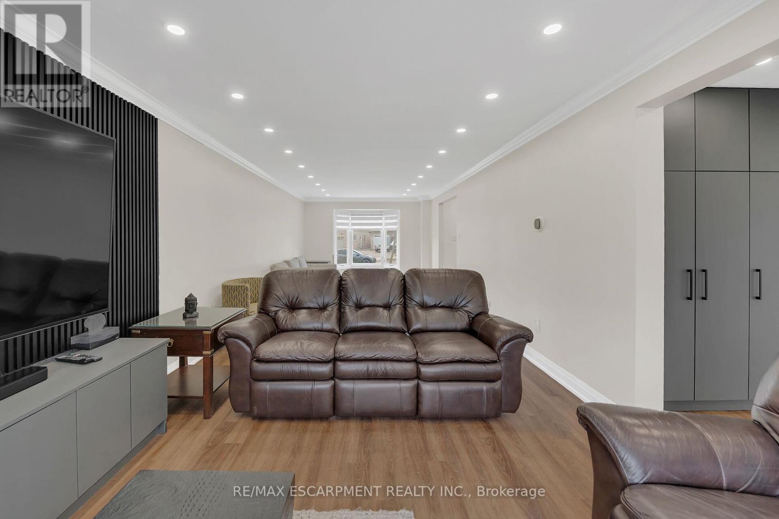 125 Valera Drive, Hamilton, Ontario  L8E 4S9 - Photo 13 - X12783320